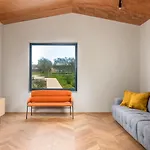 Voliera, Papafigo Vila *
