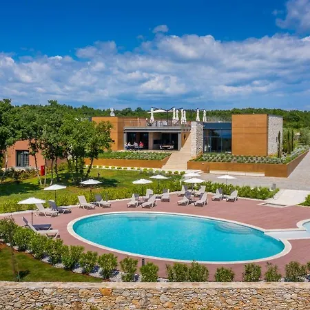 Voliera, Papafigo Glamping