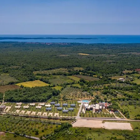 Voliera, Papafigo Villa *