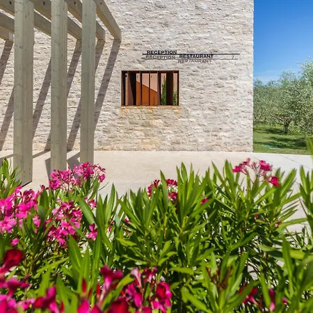 Voliera, Papafigo Glamping *
