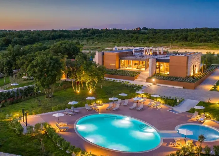 Voliera, Papafigo * Vodnjan